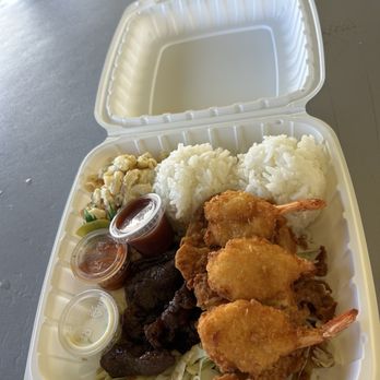 Verna's Drive In - Kohole plate - Hawaiian Near Me - Hilo, Hawaii Verna's Drive In - Kohole plate - Hawaiian Near Me - Hilo, Hawaii