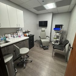 ENT Group of Los Angeles - 1 of 12 exam rooms
