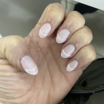 Odessa Nails - Gel Tip / Almond Shape - Nail Technicians Near Me Odessa Nails - Gel Tip / Almond Shape - Nail Technicians Near Me