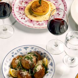Domani Star - Polenta and meatballs