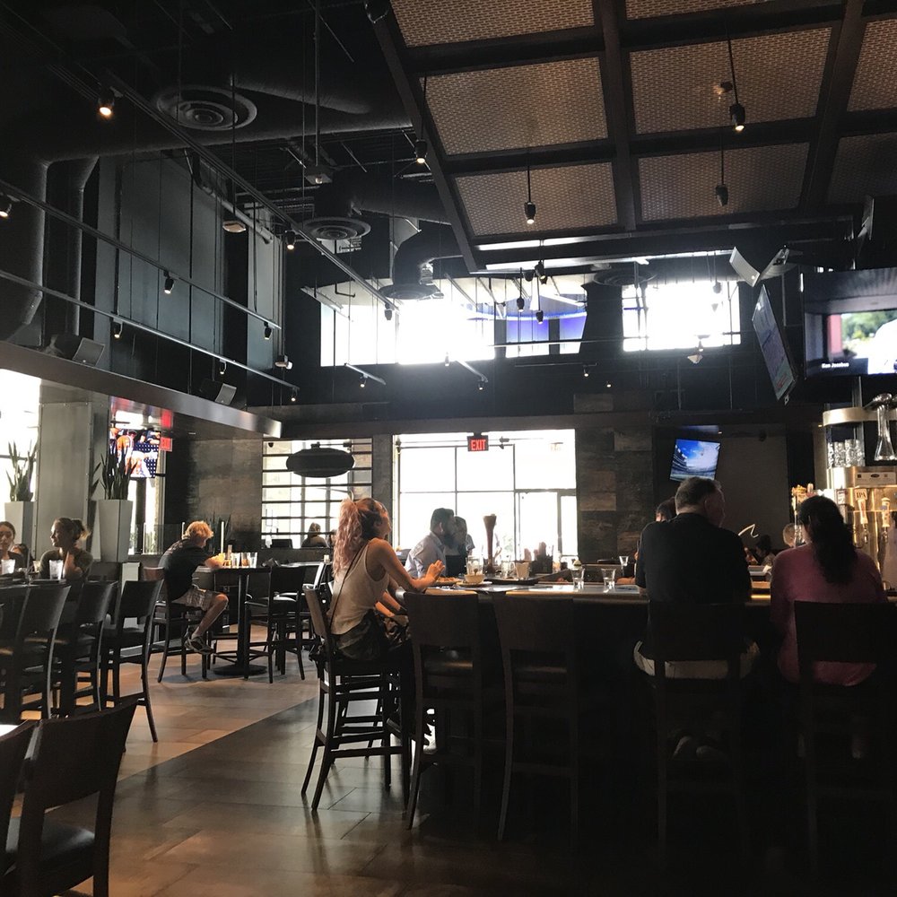 Yard House - Bar - New American Near Me - Carlsbad, California