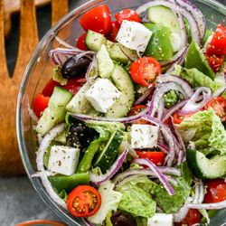 Vicente’s pizzeria - Greek salad