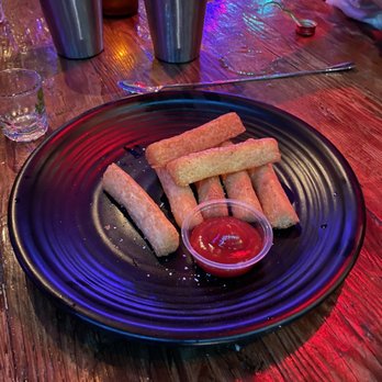 Escala - Yucca fries - Colombian Near Me - Los Angeles, California