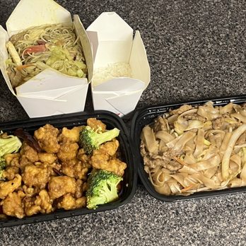 JJ Chinese Express - Everything was decent. $30 in this picture - Chinese Near Me - Long Beach, California JJ Chinese Express - Everything was decent. $30 in this picture - Chinese Near Me - Long Beach, California