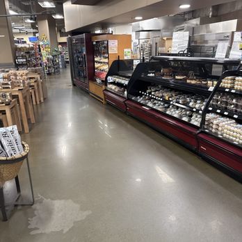 QFC - Bakery section - Grocery Near Me - Seattle, Washington