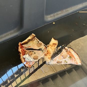 Lavella - You'll find a lot of disgusting surprises all over - Apartments Near Me - Austin, Texas Lavella - You'll find a lot of disgusting surprises all over - Apartments Near Me - Austin, Texas
