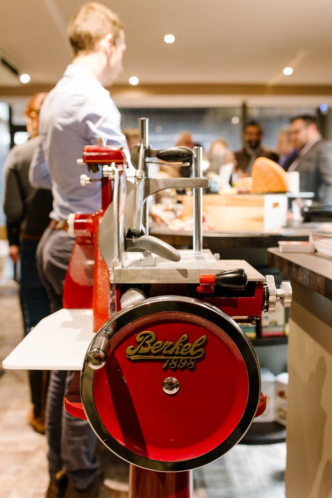 CURDS & WHEY 34 35 Western Road, Hove, United Kingdom Cheese