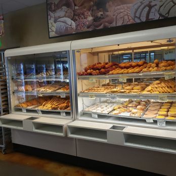 Paco's Bakery - a display of baked goods - Bakeries Near Me - Houston, Texas Paco's Bakery - a display of baked goods - Bakeries Near Me - Houston, Texas