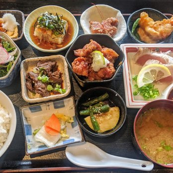 Kingyo - Bento Box DX - Japanese Near Me - Vancouver, British Columbia Kingyo - Bento Box DX - Japanese Near Me - Vancouver, British Columbia