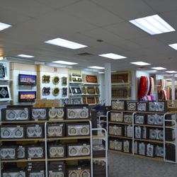 Al-Mayar Fashion & Home Decor