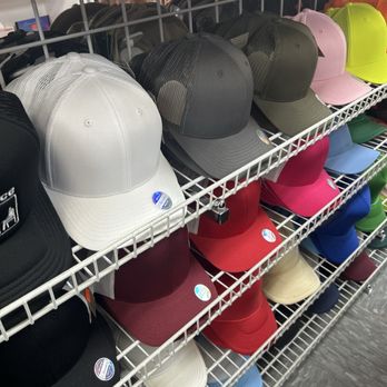 Top To Bottom - Men's Clothing Near Me - Tigard, Oregon