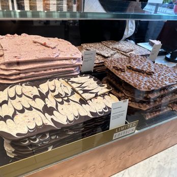 Laderach - Chocolatiers & Shops Near Me - London, XGL Laderach - Chocolatiers & Shops Near Me - London, XGL