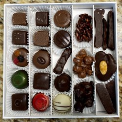 Tabbara Artisan Chocolate - Box of assorted chocolates