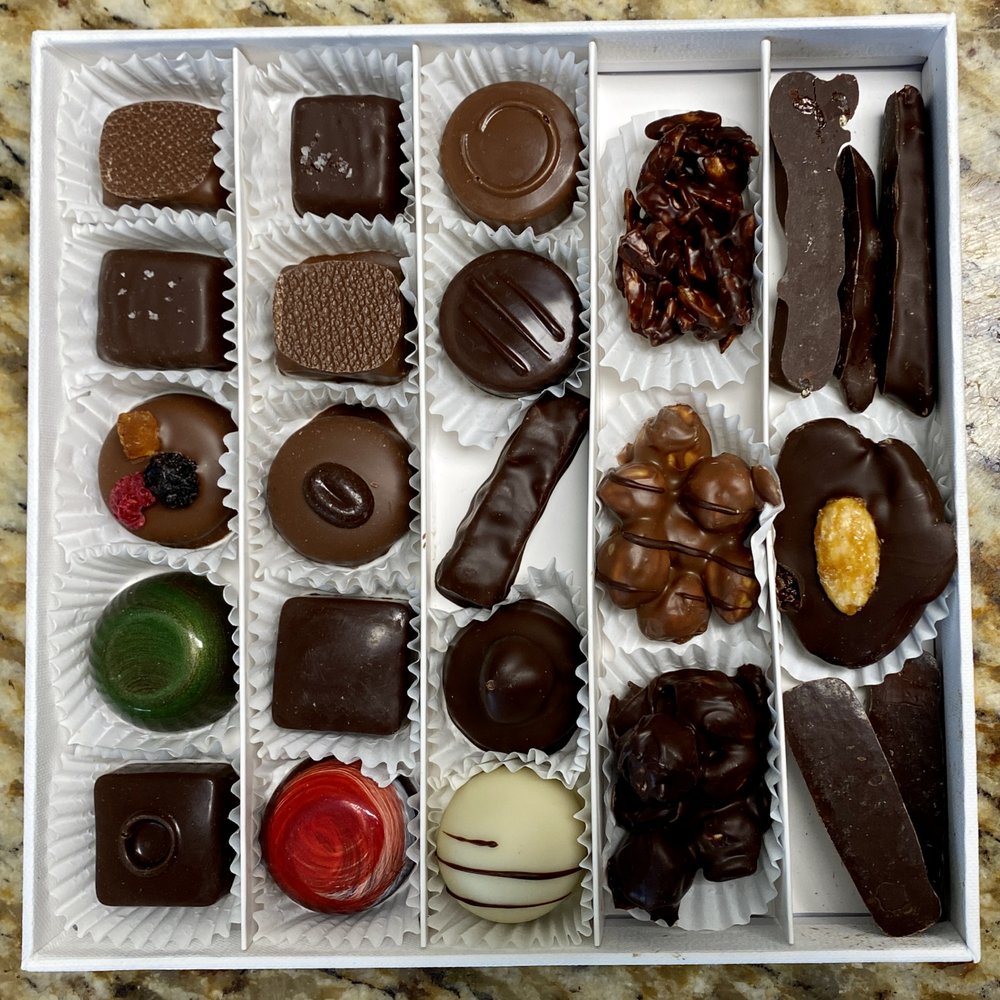 Tabbara Artisan Chocolate Logo
