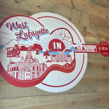Slim Chickens - American Near Me - West Lafayette, Indiana