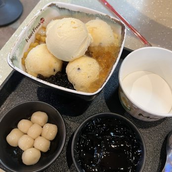 Meet Fresh - Desserts Near Me - Tustin, California