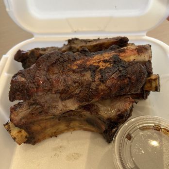 DA Hickory House BBQ - So much meat on this 1/2 Rack Of Beef Ribs - Barbeque Near Me - Camarillo, California