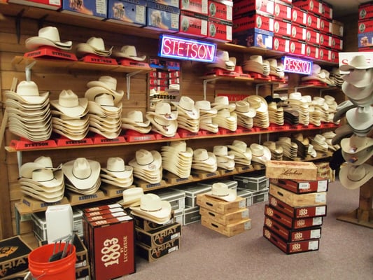 Allens Boots by null