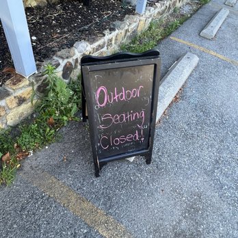 Country Cafe & General Store - Breakfast & Brunch Near Me - Harpers Ferry, West Virginia