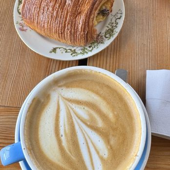 32 Lakes Cafe and Bakery - Coffee & Tea Near Me - Powell River, British Columbia 32 Lakes Cafe and Bakery - Coffee & Tea Near Me - Powell River, British Columbia