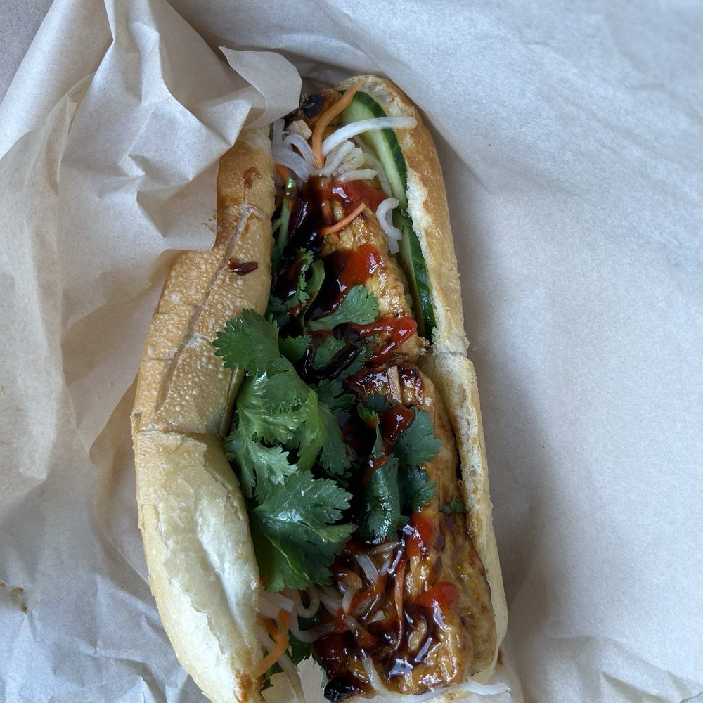 Madame Ngo - Tofu Bahn Mi - Vietnamese Near Me - Berlin, BE Madame Ngo - Tofu Bahn Mi - Vietnamese Near Me - Berlin, BE