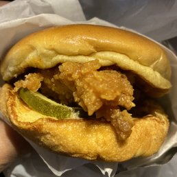 Classic Chicken Sandwich Combo Classic Chicken Sandwich Combo