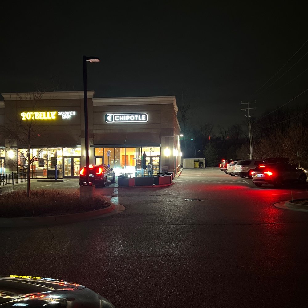 Chipotle Mexican Grill - Chipotle store on Telegraph in Bloomfield twp. That person at the door is someone else walking away. - Mexican Near Me - Bloomfield Hills, Michigan Chipotle Mexican Grill - Chipotle store on Telegraph in Bloomfield twp. That person at the door is someone else walking away. - Mexican Near Me - Bloomfield Hills, Michigan
