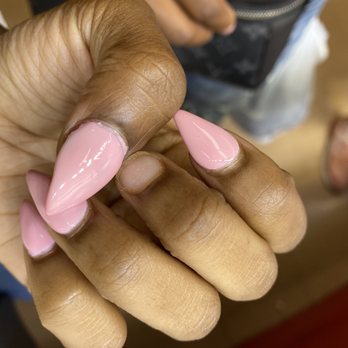 Neo Nails Brickell - Nail tech: Melissa , gel nail polish . Wrong length. Bumps on the sides of the nails , looks like i need a fill in on the 1st day - Nail Salons Near Me - Miami, Florida Neo Nails Brickell - Nail tech: Melissa , gel nail polish . Wrong length. Bumps on the sides of the nails , looks like i need a fill in on the 1st day - Nail Salons Near Me - Miami, Florida