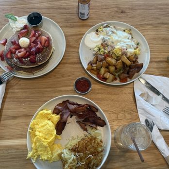 Garden's Gate Cafe - Breakfast - Breakfast & Brunch Near Me - San Jose, California Garden's Gate Cafe - Breakfast - Breakfast & Brunch Near Me - San Jose, California