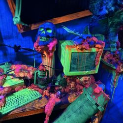 Madhaunters Madhouse