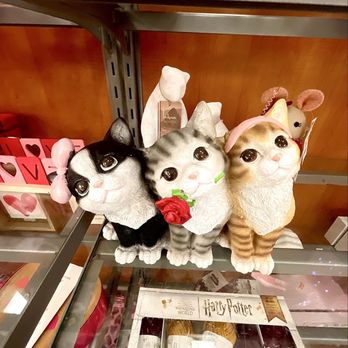 TJ Maxx - Three cats - Department Stores Near Me - Escondido, California TJ Maxx - Three cats - Department Stores Near Me - Escondido, California