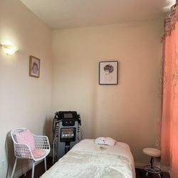Glow Massage