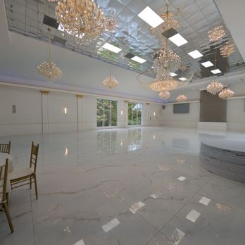 The Royal Ballroom - Ballroom... Venue provides tables & 300 chairs and polyester napkins and table cloths are included in rental - Venues & Event Spaces Near Me - Bowie, Maryland