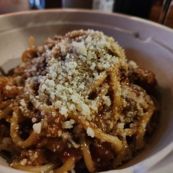 The Punchdown - Spaghetti meat sauce sfizzio couchdate food pop up - Wine Bars Near Me - Oakland, California