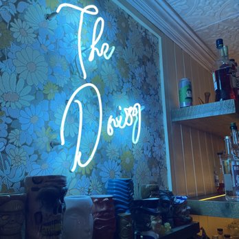 The Daisy - Cocktail Bars Near Me - Temecula, California