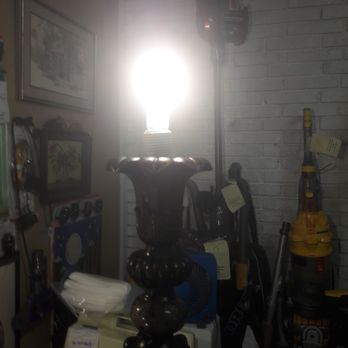 Lamp Repair - Repairing all table lamps... - Lighting Fixtures & Equipment Near Me - Temple, Texas Lamp Repair - Repairing all table lamps... - Lighting Fixtures & Equipment Near Me - Temple, Texas