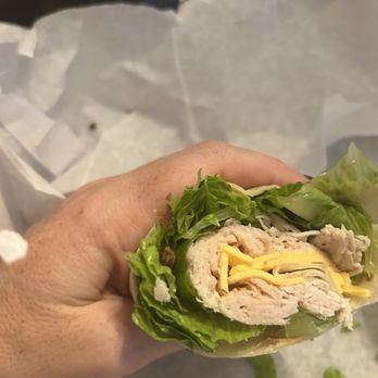 Town Bagel - Crumbs of bacon and hardly any turkey for $15 - Bagels Near Me - Wantagh, New York
