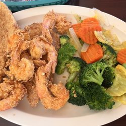 KT's Seafood & Grill - Fried catfish, fried shrimp. Grilled veggies $3 extra