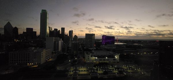 Hyatt Regency Dallas by null