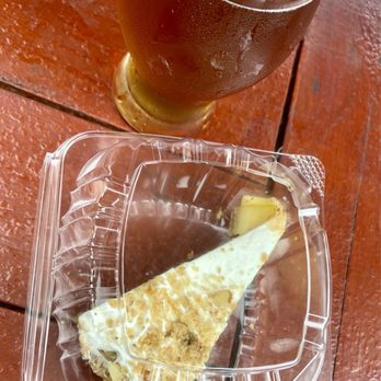 2Fifty Texas BBQ - Key lime pie  Local beer off tap - Barbeque Near Me - Riverdale Park, Maryland