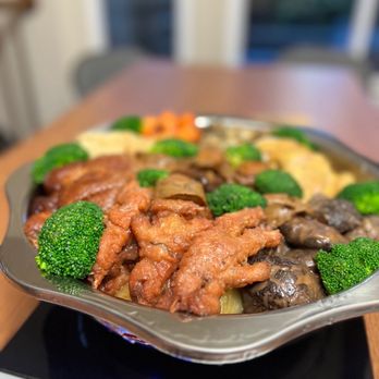 Jin Gege - Poon Choi - $168 - Chinese Near Me - San Leandro, California Jin Gege - Poon Choi - $168 - Chinese Near Me - San Leandro, California