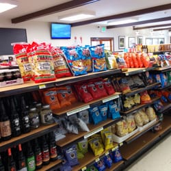 Skagit Powerhouse Tour-Seattle City Light - Surprisingly nice snacks and decent prices at the general store.