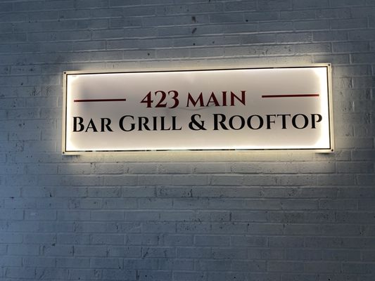 Mr. B's Food & Spirits by null