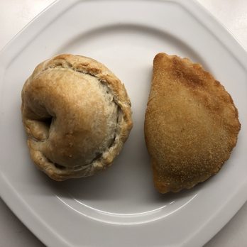 Delicia Bakery & Pastry - two pastries on a plate - Bakeries Near Me - Etobicoke, Ontario