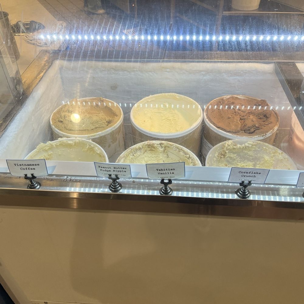 Humphry Slocombe Pruneyard - Inside - Ice Cream & Frozen Yogurt Near Me - Campbell, California Humphry Slocombe Pruneyard - Inside - Ice Cream & Frozen Yogurt Near Me - Campbell, California