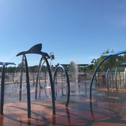 Seymour Lake Township Park - A really cool splash pad. Worth checking out if you have little one. It cost $4/per child me cuz I'm not a resident, but worth it