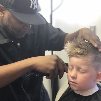 Genuine Cuts - Barbers Near Me - Saint Robert, Missouri Genuine Cuts - Barbers Near Me - Saint Robert, Missouri