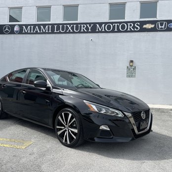 Miami Luxury Motors - Used Car Dealers Near Me - Miami, Florida Miami Luxury Motors - Used Car Dealers Near Me - Miami, Florida