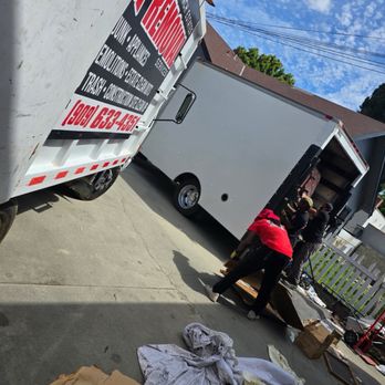 French Estates Junk Removal Services - Junk Removal & Hauling Near Me - bloomington, California