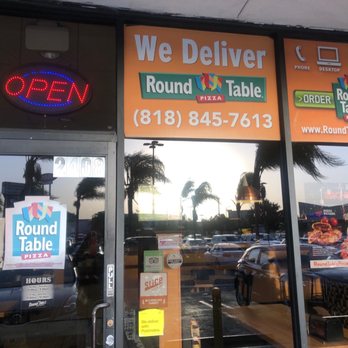 Round Table Pizza - Round table in Burbank CA - Pizza Near Me - Burbank, California